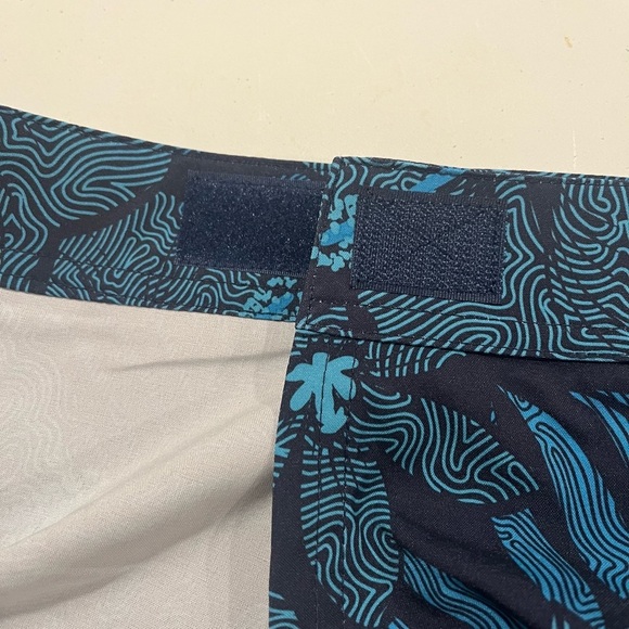 NWT Rip Skirt - medium - Picture 4 of 7